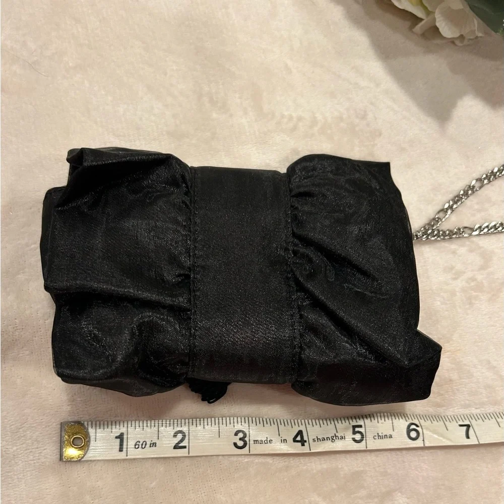 White House Black Market Black Bow Wristlet, Rare Find - Picture 5 of 6